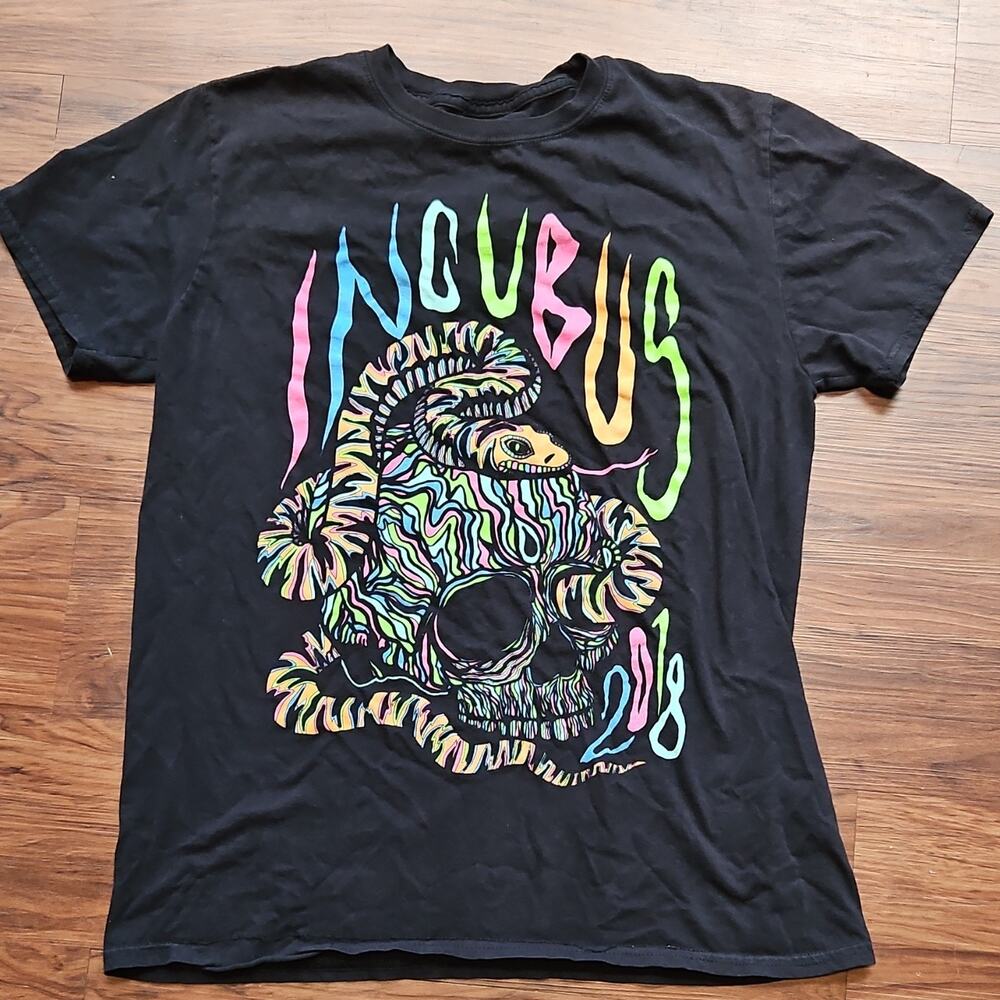Incubus 2018 Skull Snake Graphic Black Multicolor Neon Short Sleeve T-Shirt